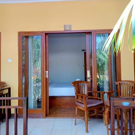 Yellow Bridge Guest House Нуса-Лембонган Экстерьер фото